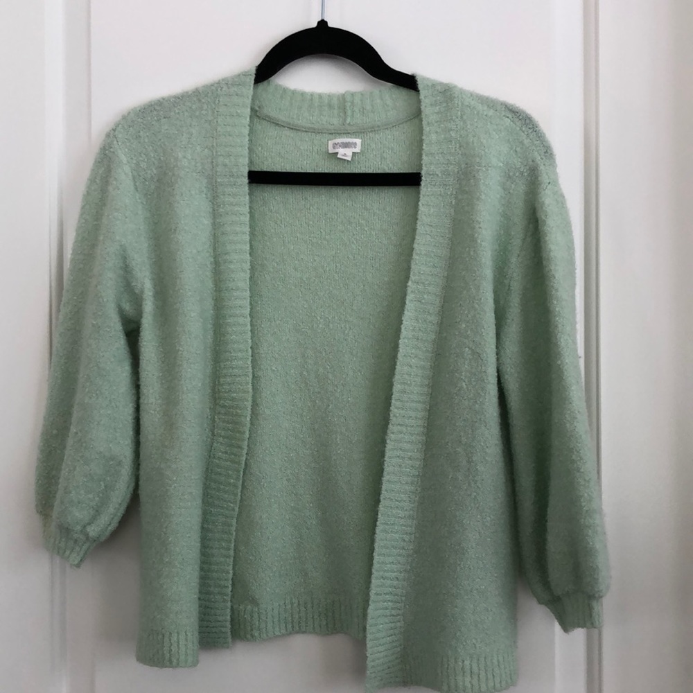 Gymboree open light green cardigan size m